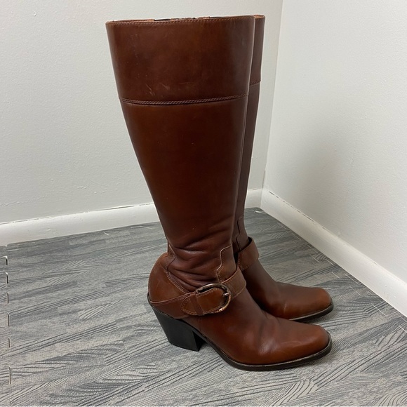 Donald J. Pliner Shoes - Donald J Pliner “Nari” Leather Boots